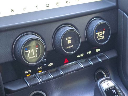 Used 2019 Jaguar F-TYPE Coupe image 30