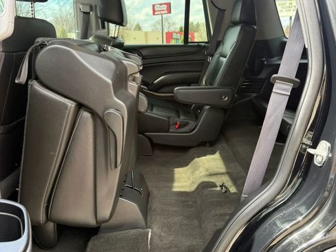 Used 2016 Chevrolet Tahoe LT w/ Luxury Package AWD/4WD image 13