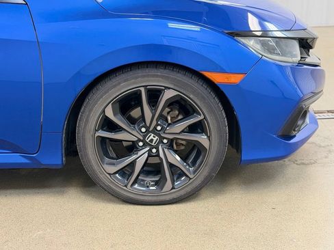 Used 2019 Honda Civic Sport image 4