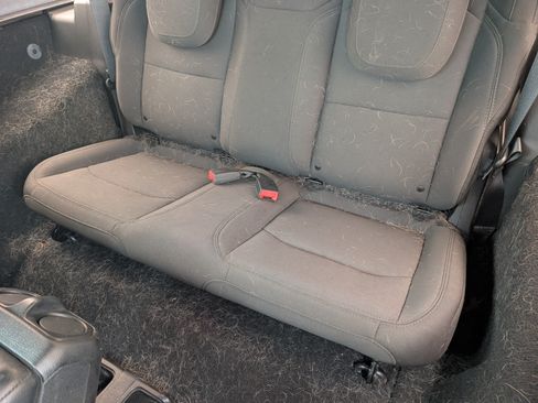 Used 2018 Jeep Wrangler Sport AWD/4WD image 7