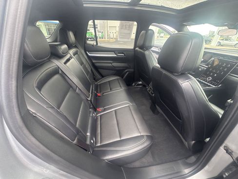 Used 2026 GMC Terrain Elevation w/ Elevation Premium Package AWD/4WD image 16