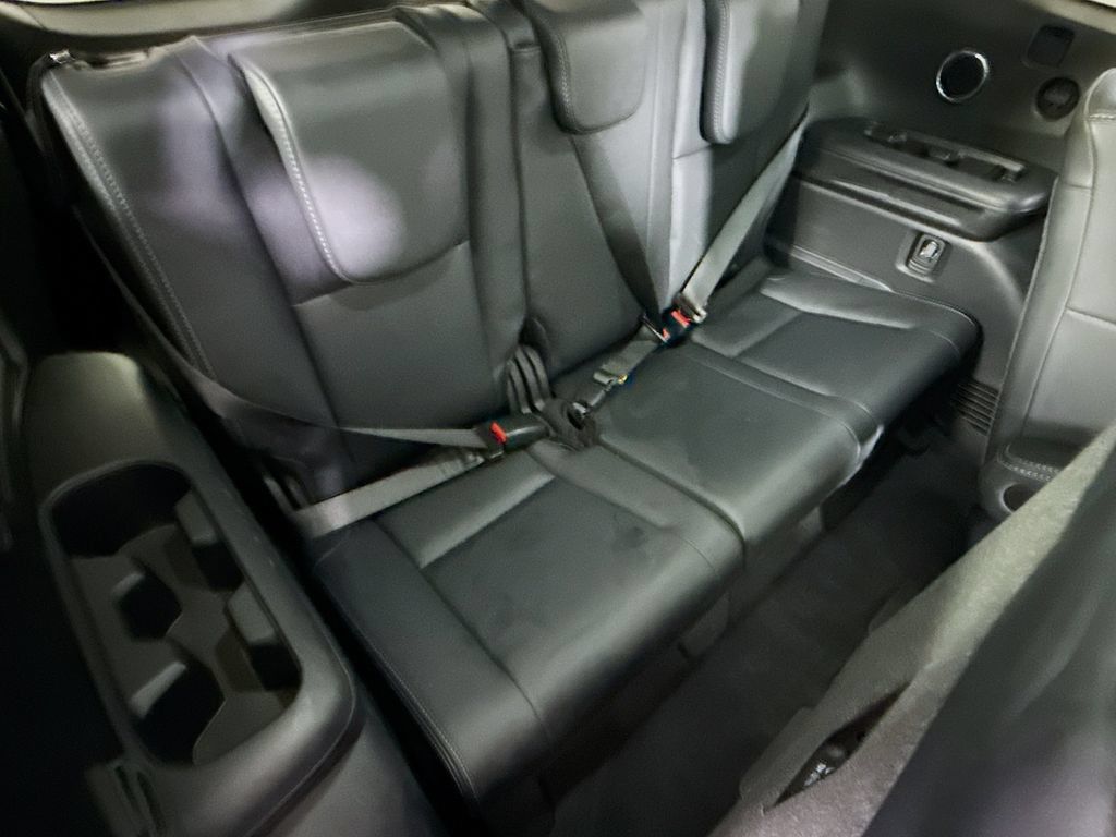 Used 2023 Subaru Ascent Touring AWD/4WD image 31