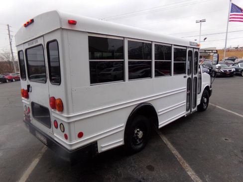 Used 2007 Chevrolet Express 3500 w/ School Bus Package image 44