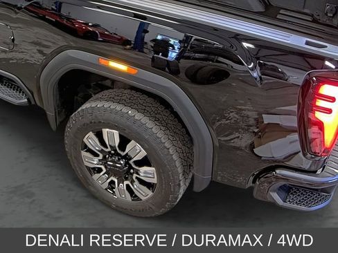 Used 2024 GMC Sierra 2500 Denali w/ Denali Reserve Package AWD/4WD image 10