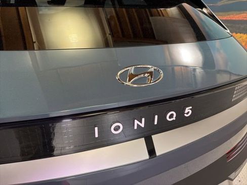 Used 2024 Hyundai Ioniq 5 SEL RWD image 14
