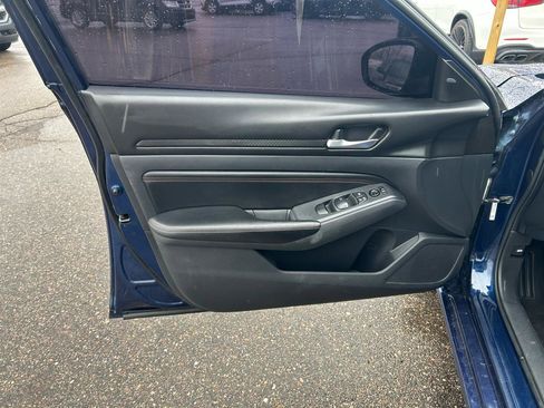 Used 2021 Nissan Altima 2.5 SR image 14