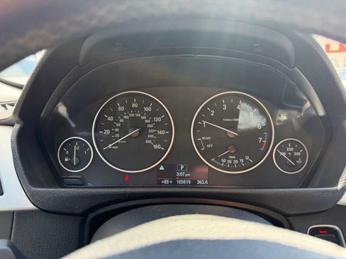 Used 2015 BMW 320i Sedan RWD image 15