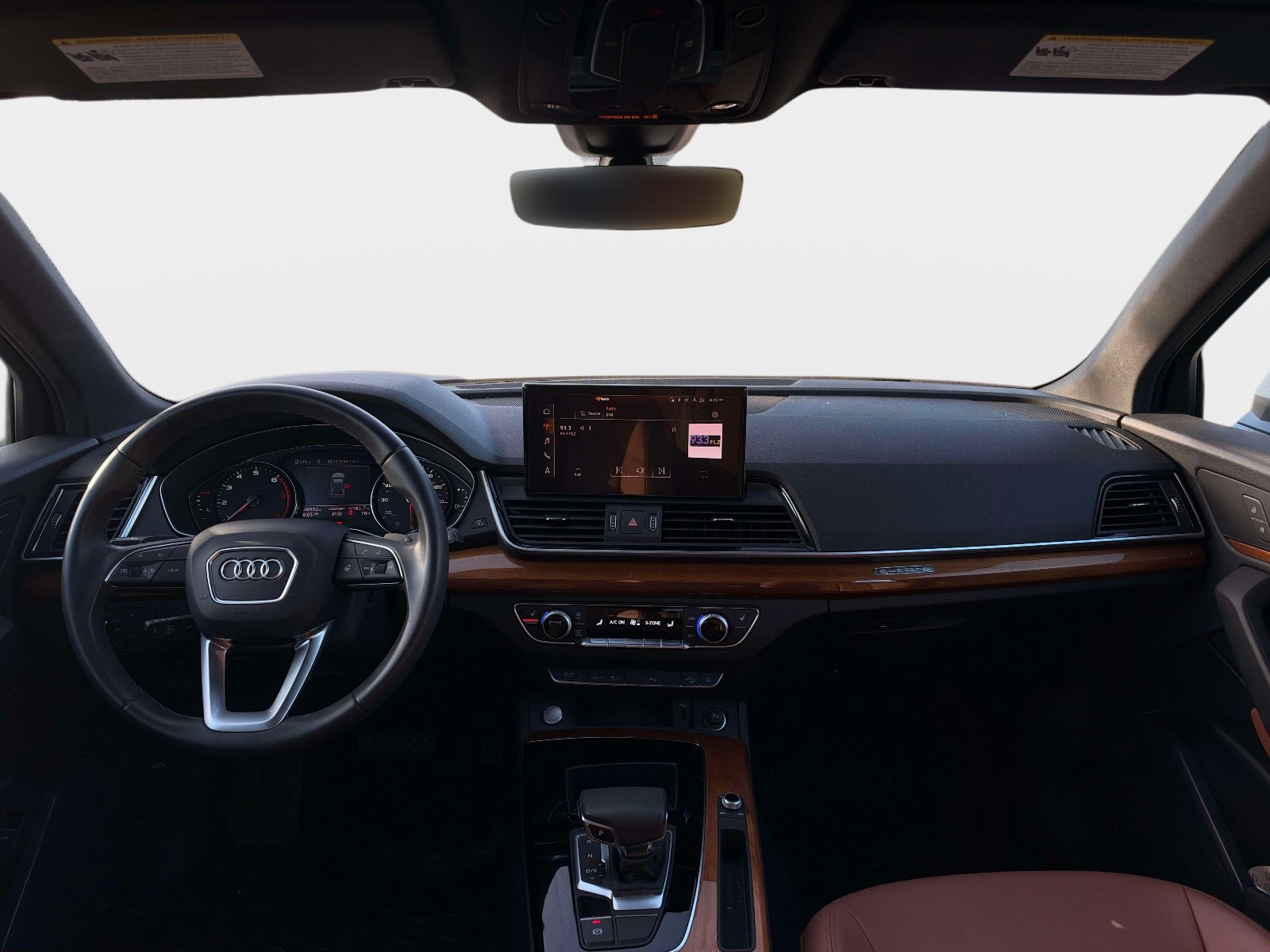 Used 2023 Audi Q5 2.0T Premium w/ Convenience Package AWD/4WD image 10