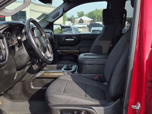 Used 2022 Chevrolet Silverado 1500 LT Trail Boss w/ Convenience Package II AWD/4WD image 7