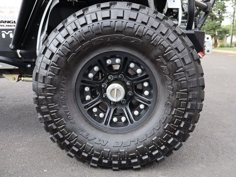 Used 2013 Jeep Wrangler Unlimited Sahara AWD/4WD image 43