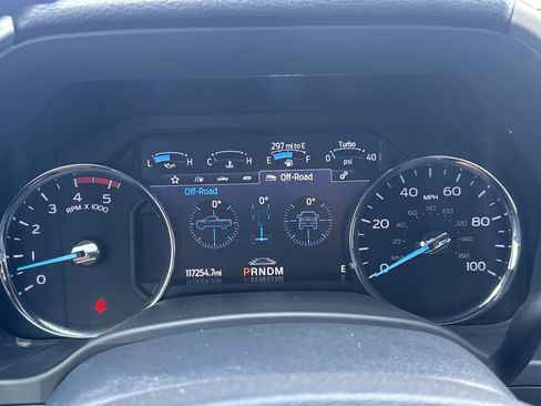 Used 2022 Ford F250 Lariat w/ Tremor Off-Road Package AWD/4WD image 18