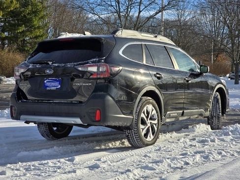 Used 2020 Subaru Outback Limited image 30