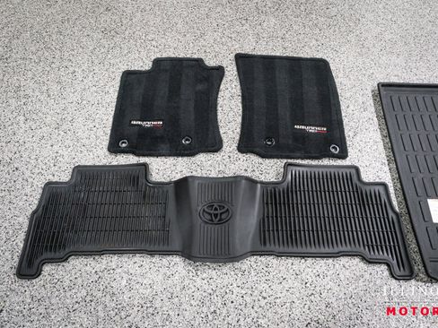 Used 2016 Toyota 4Runner Limited AWD/4WD image 41