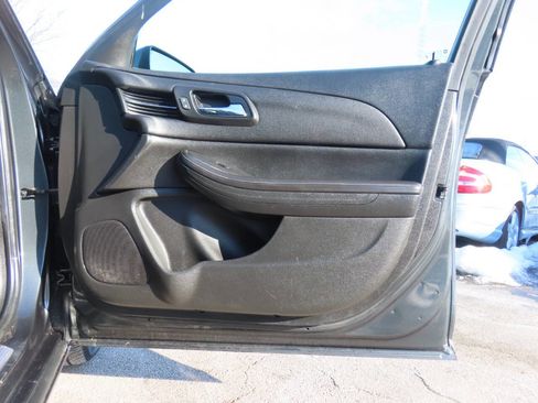 Used 2016 Chevrolet Malibu LTZ image 39