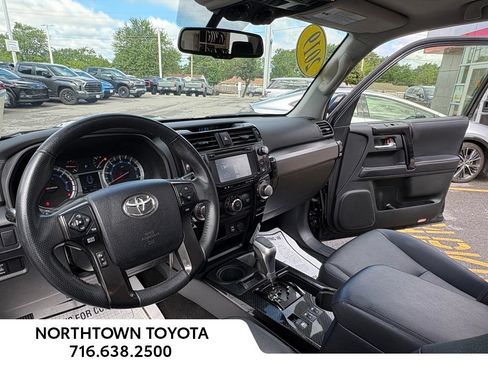 Used 2019 Toyota 4Runner TRD Pro AWD/4WD image 18