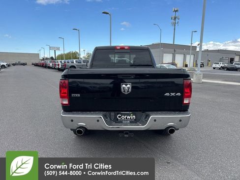 Used 2012 RAM 1500 Classic SLT w/ SLT Plus D￩cor Group image 5