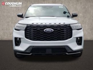 New 2026 Ford Explorer ST-Line w/ ST-Line Street Pack video 2