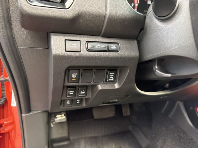 Used 2025 Nissan Frontier PRO-4X w/ Pro Premium Package AWD/4WD image 20