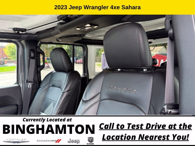 Used 2023 Jeep Wrangler Unlimited Sahara w/ Dual Top Group AWD/4WD image 11