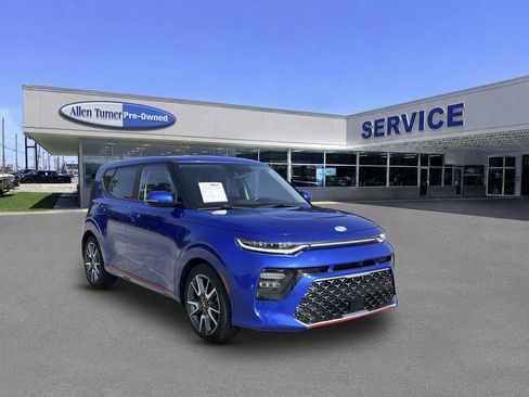 Used 2020 Kia Soul GT-Line Turbo FWD image 2