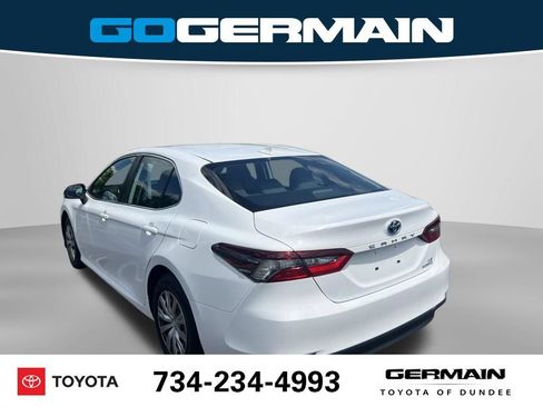 Used 2022 Toyota Camry LE FWD image 10