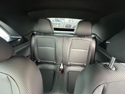 Used 2015 Volkswagen Beetle R-Line image 7