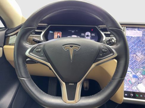 Used 2013 Tesla Model S RWD image 19