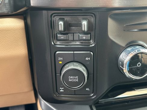New 2026 Ford F250 Lariat w/ Lariat Ultimate Package AWD/4WD image 25