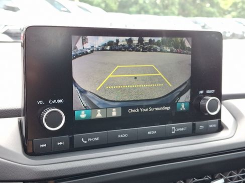 Used 2024 Honda Accord EX image 18