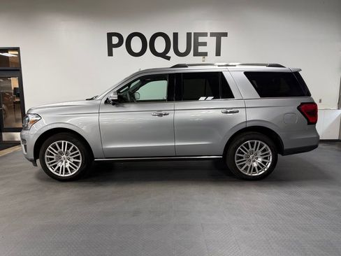 Used 2024 Ford Expedition Limited AWD/4WD image 1