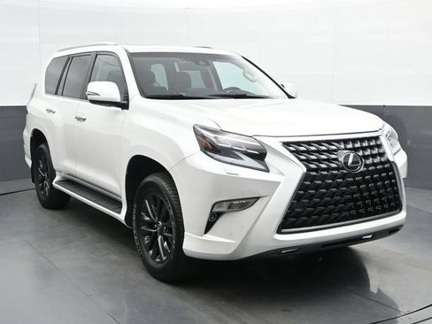 Certified 2023 Lexus GX 460 Premium w/ Premium Package AWD/4WD image 2