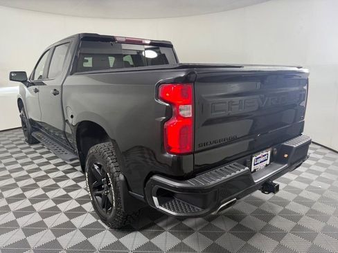 Used 2021 Chevrolet Silverado 1500 LT Trail Boss w/ Convenience Package II image 8