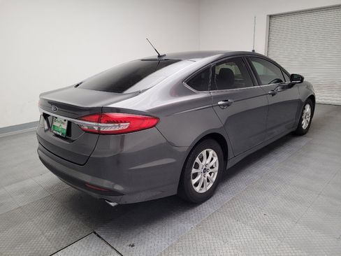 Used 2017 Ford Fusion S image 9