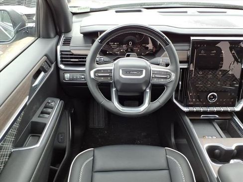 New 2026 GMC Acadia Denali w/ Super Cruise Package image 18