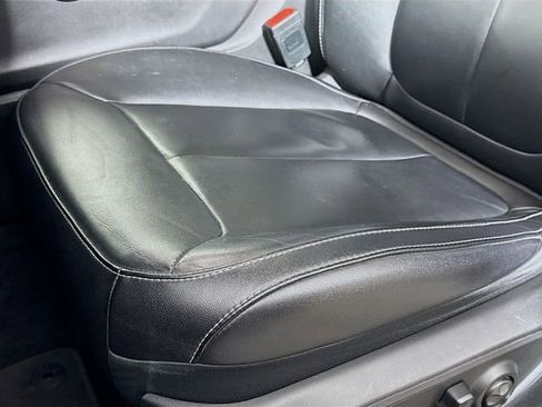 Used 2022 Jeep Grand Cherokee L Limited image 22