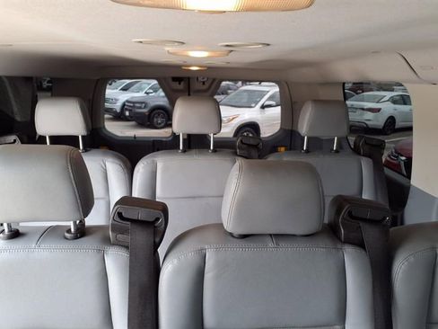 Used 2015 Ford Transit 150 XLT RWD image 24