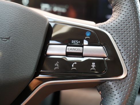 Certified 2024 Nissan Ariya AWD image 29