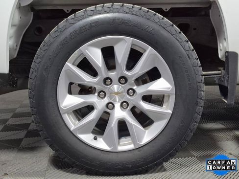 Used 2022 Chevrolet Silverado 1500 Custom image 23