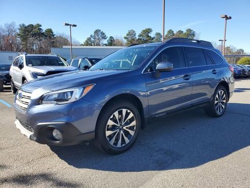 Used 2017 Subaru Outback 2.5i Limited image 5