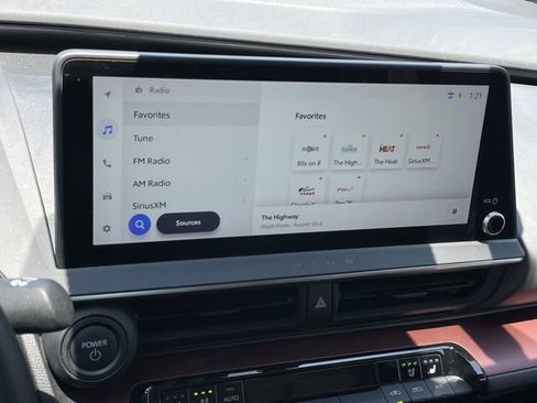 Certified 2024 Toyota Prius Prime Premium w/ Advanced Technology Package FWD image 17
