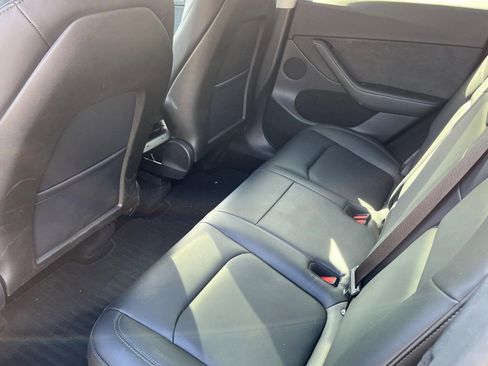 Used 2024 Tesla Model Y Long Range image 10