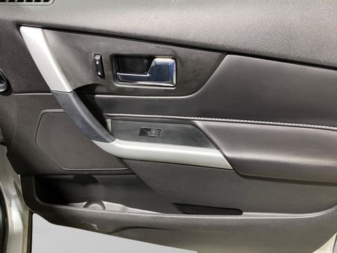 Used 2014 Ford Edge SE w/ Equipment Group 101A image 19