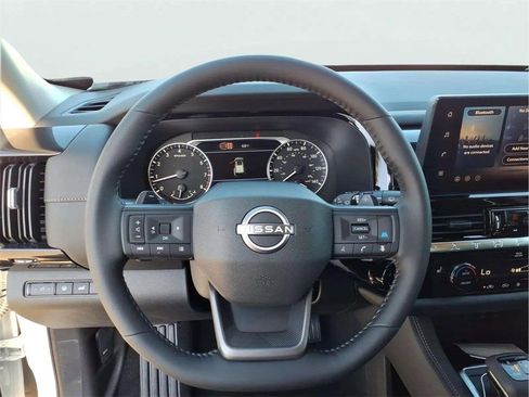 New 2026 Nissan Pathfinder SV image 17