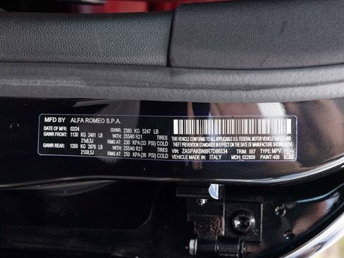 Used 2024 Alfa Romeo Stelvio Veloce image 72