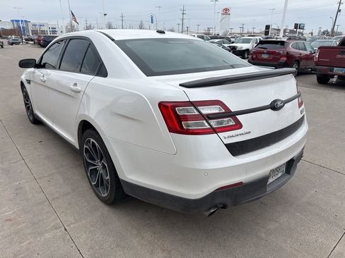 Used 2013 Ford Taurus SHO image 8