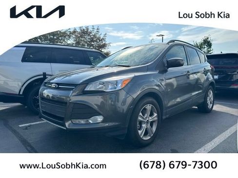Used 2016 Ford Escape SE w/ Equipment Group 201A FWD image 1