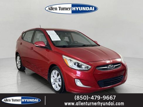 Used 2014 Hyundai Accent SE FWD image 1