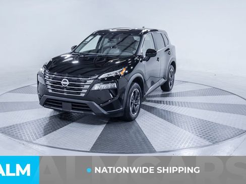 Used 2025 Nissan Rogue SV FWD image 2