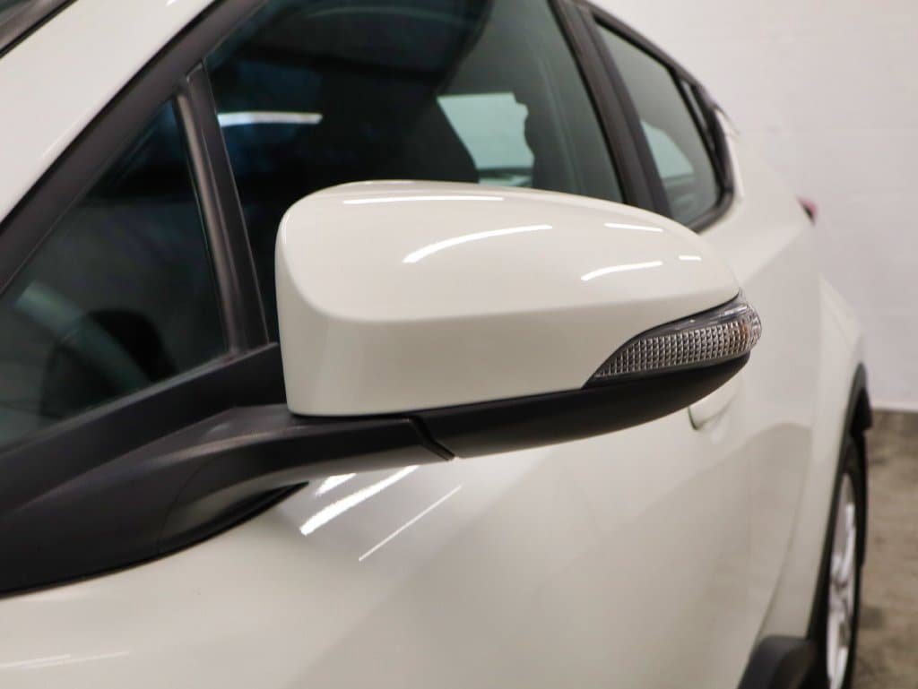 Used 2021 Toyota C-HR LE FWD image 15