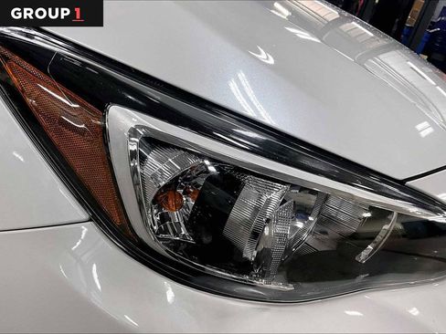 Certified 2023 Subaru Crosstrek 2.0i Premium image 27